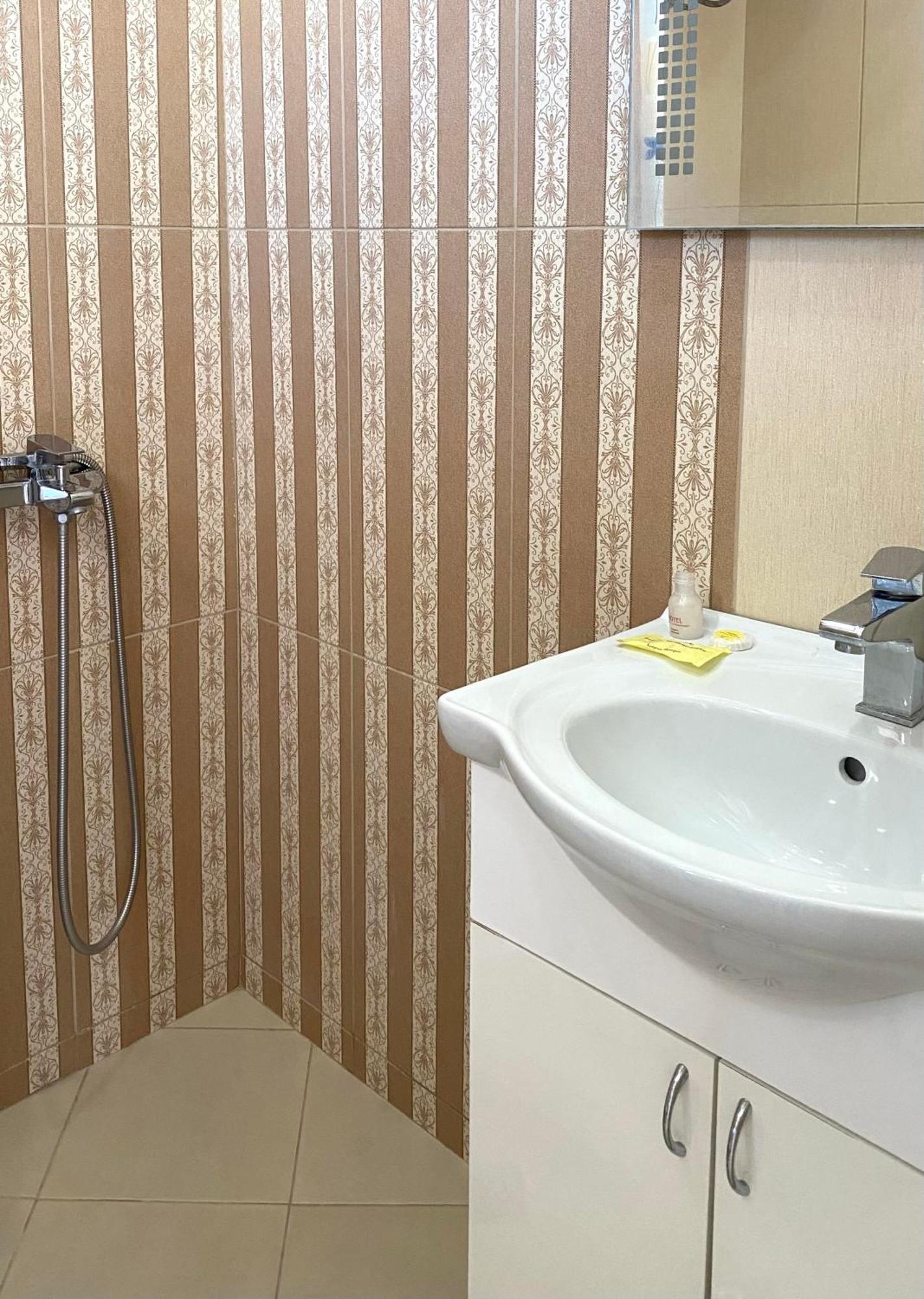 Fimi Apartments 乌尔齐尼 外观 照片